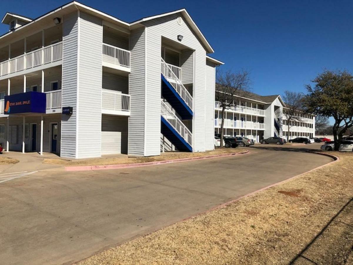 Intown Suites Extended Stay Arlington - Central Exterior foto